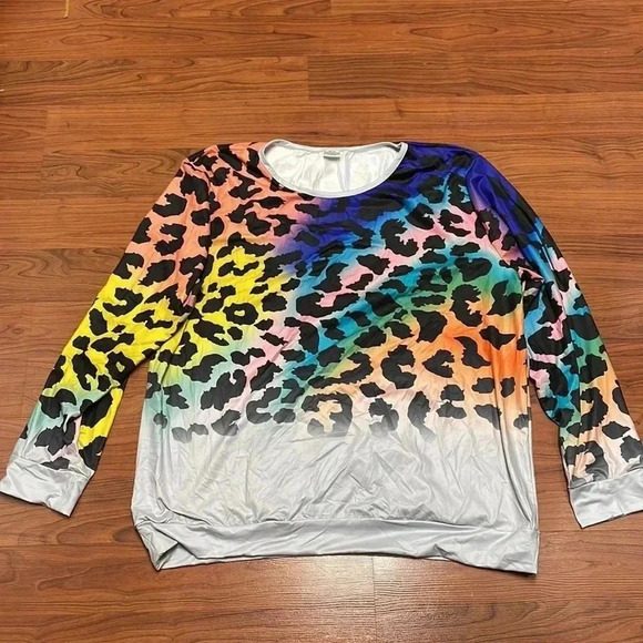 Mom Rainbow Cheetah Gradient Top - MOM-3X - Picture 1 of 8